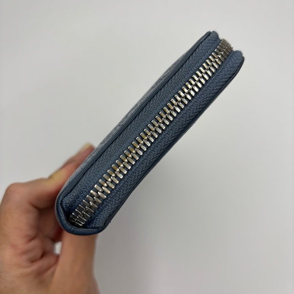 MCM Klara Leather Zip Wallet - Picture 3 of 12